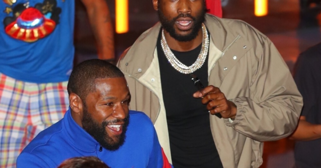 , Floyd Mayweather hits roller disco in New York with pals Usher and Meek Mill and just swerves heavy fall