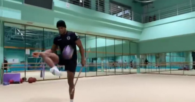 , Watch Anthony Joshua show off his football skills as heavyweight star reveals he was a ‘top striker’ back in the day