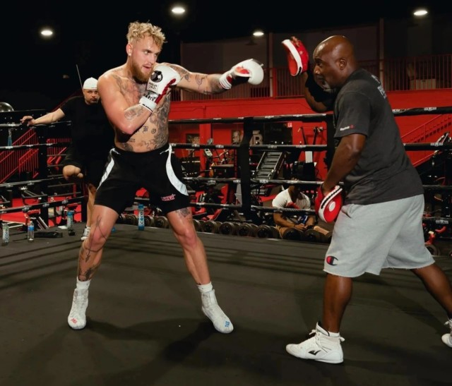 , Watch Jake Paul show off explosive power and slick hand speed on pads ahead of YouTuber’s comeback fight