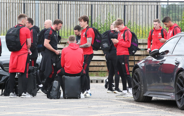 , Man Utd set to give kids a chance against Crystal Palace as Savage among youngsters spotted travelling to Crystal Palace