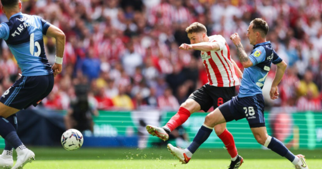 , Sunderland PROMOTED to Championship after 2-0 win over Wycombe with Embleton and Stewart the Wembley heroes