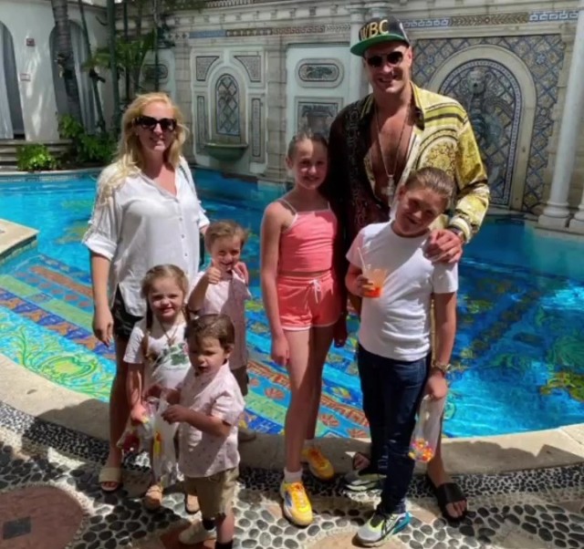 , Tyson Fury’s wife Paris shows off toned stomach and stunning figure amid claims she was pregnant with seventh child