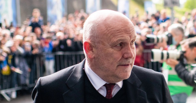 , Man Utd legend Mike Phelan ‘to be dumped from coaching staff by Erik ten Hag as new boss brings in his own team’