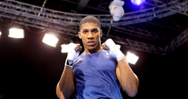 , Anthony Joshua vs Tyson Fury sparring session: From AJ wobbling Gypsy King to mind games, coach recalls famous fight