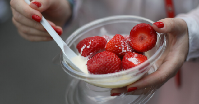 , Why do they sell strawberries and cream at Wimbledon and how much does it cost?