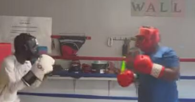 , Watch Adrien Broner hilariously get his sons, 15 and 12, to SPAR to settle their differences.. with winner getting $100