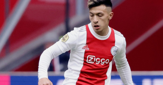 , Man Utd ‘launch improved £40m Lisandro Martinez transfer bid and confident of beating Arsenal after talks with Ajax’