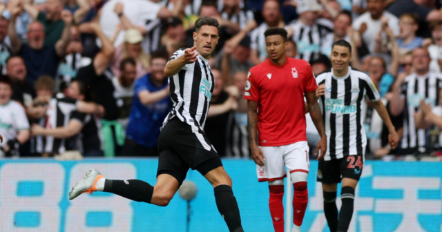 , Newcastle 2 Nottingham Forest 0: Fabian Schar screamer and Callum Wilson get Magpies off to a flying start