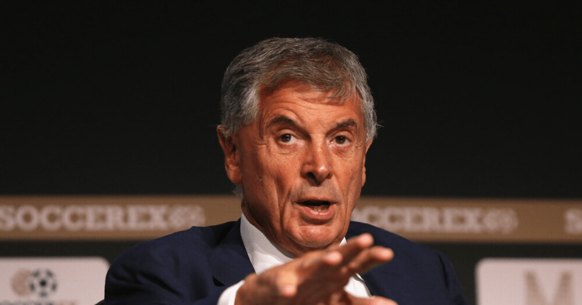 , Ex-Arsenal chief David Dein broke down in tears over sacking and reveals he lost Ashley Cole to Chelsea over £5k a week