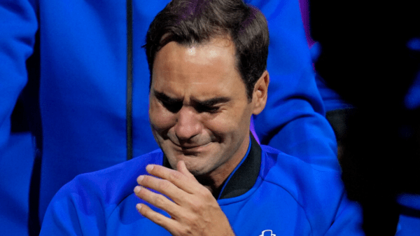 , Watch moment Roger Federer breaks down in tears in emotional Laver Cup interview after final ever tennis match