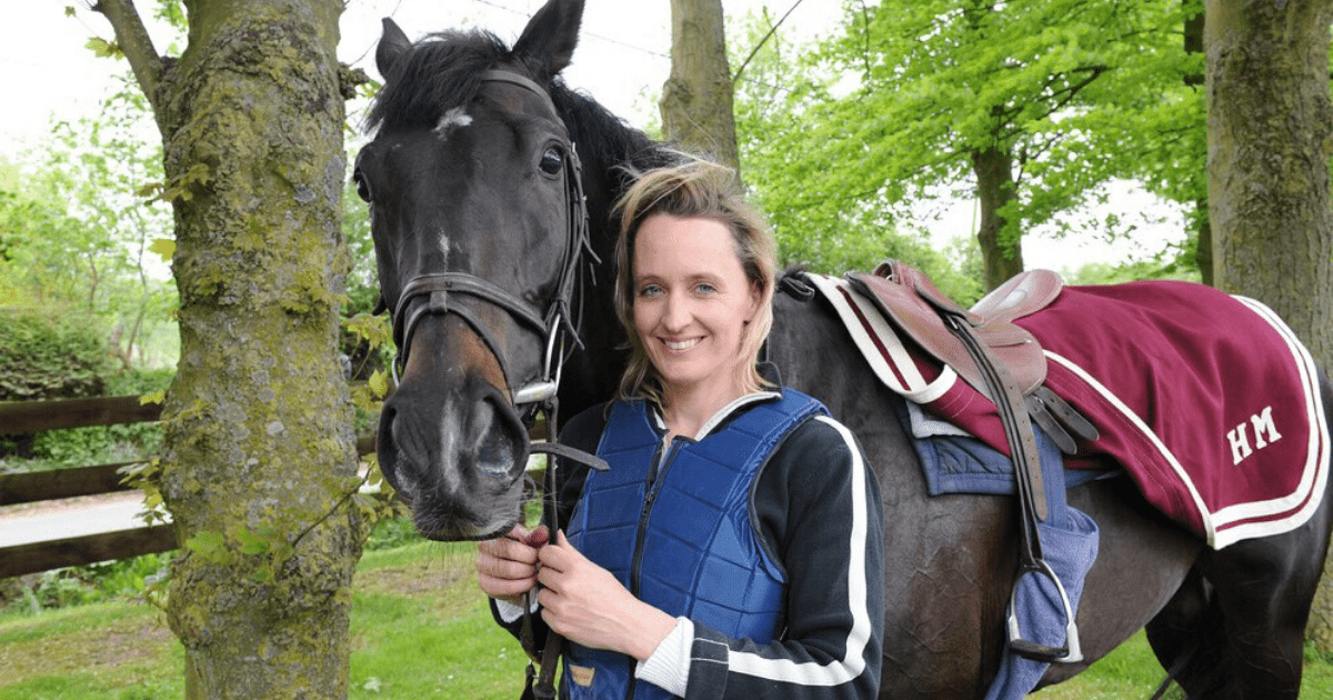 , Former opera singer turned trainer Heather Main “honoured” to sing the national anthem at Newbury