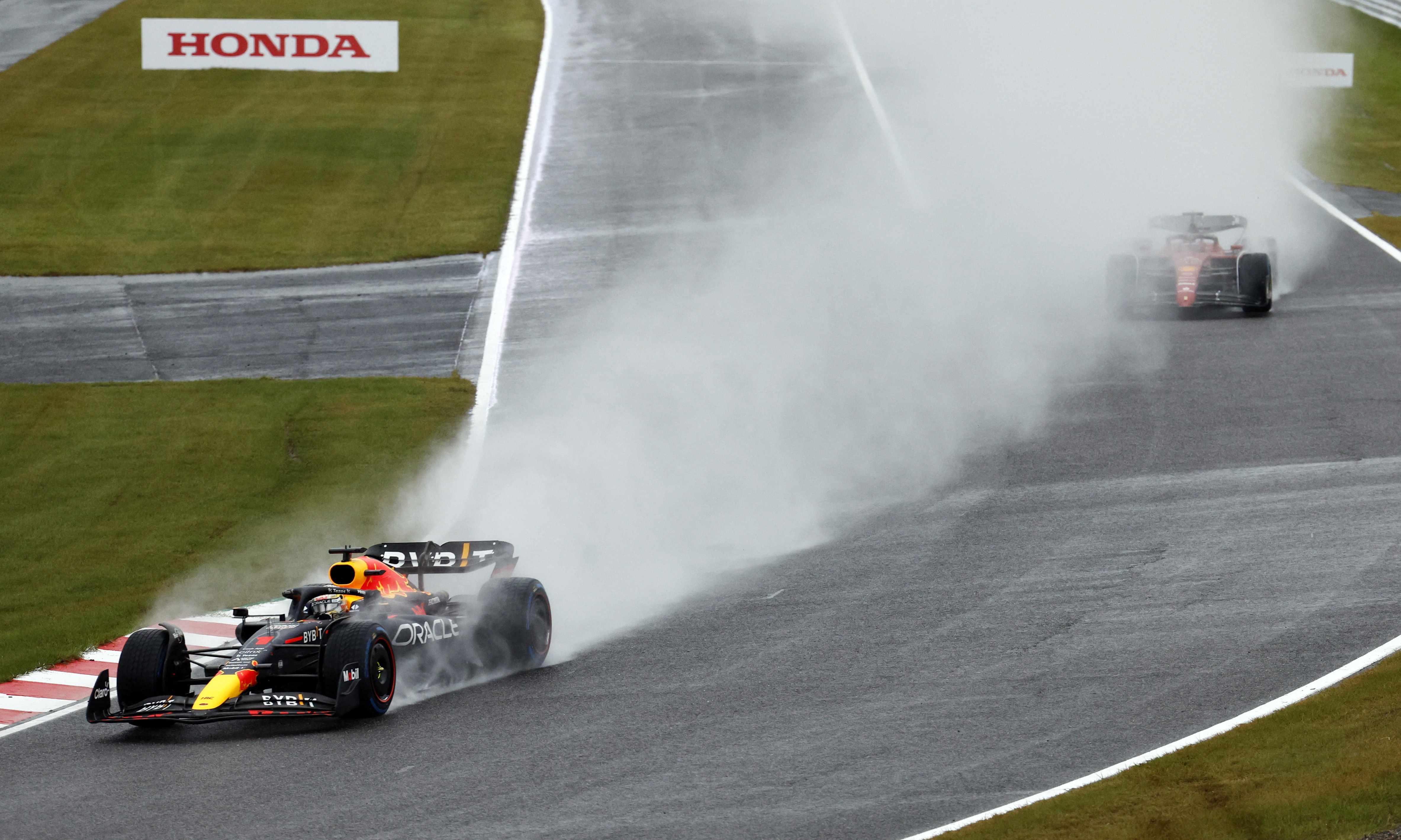 , ‘Wtf. How’s this happened!?’ – Gasly narrowly avoids crash with TRACTOR with fury over chaotic F1 race in Japan
