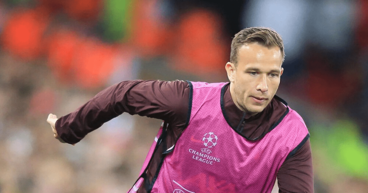 , Liverpool star Arthur Melo has ‘really serious’ injury and will be out for ‘long term’, Jurgen Klopp confirms