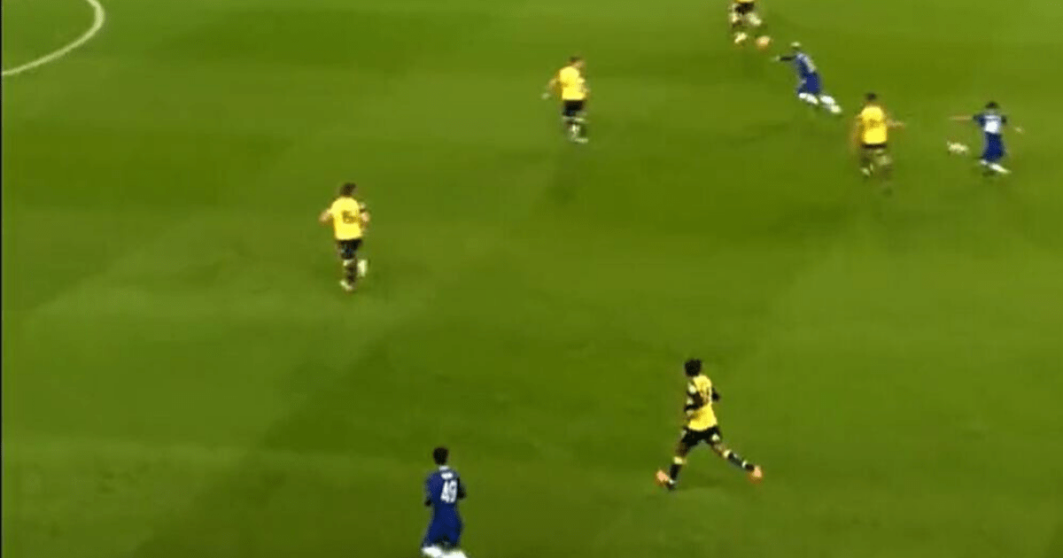 , Watch Chelsea wonderkid Mason Burstow, 19, score amazing 40-yard goal in win over Oxford in EFL Trophy