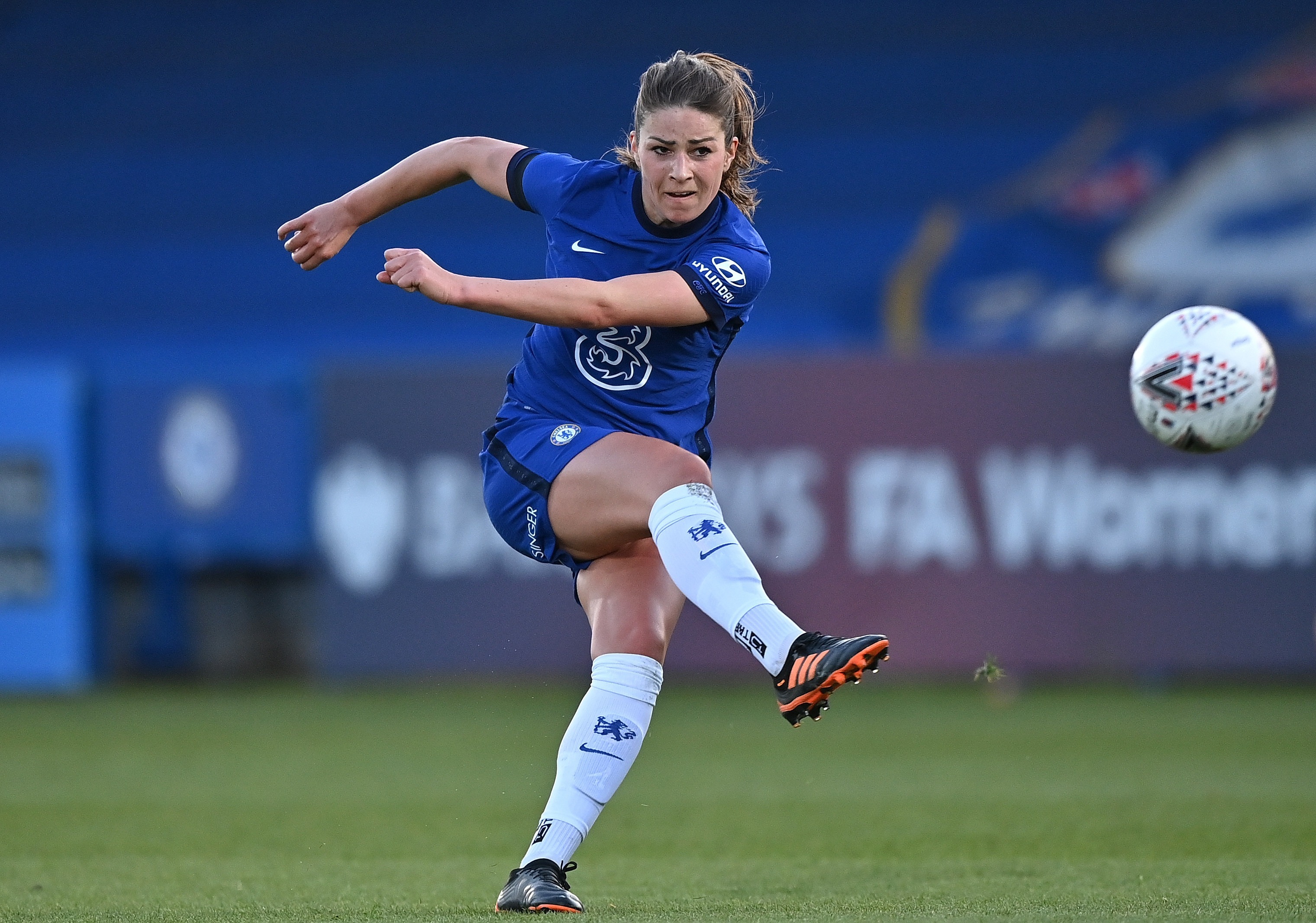 , Emma Hayes will have a link to Chelsea’s dugout and can watch training online as she recovers from a hysterectomy
