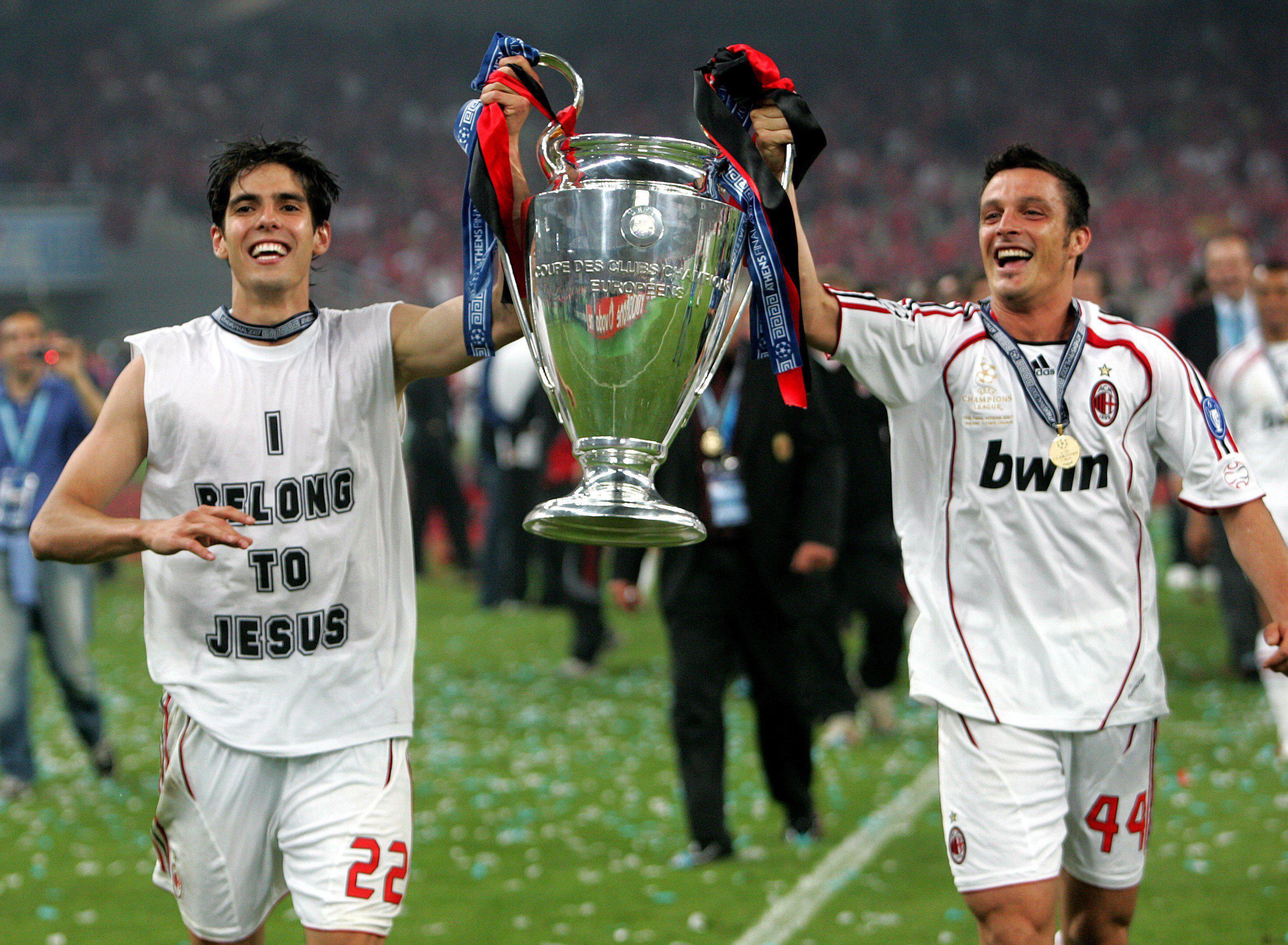 Kaka celebrates Champions League success in Athens in 2007