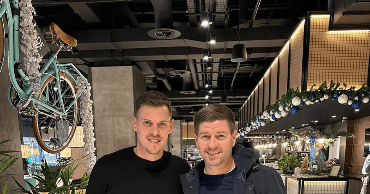 , Ex-Liverpool star looks unrecognisable as Steven Gerrard leaves fans stunned after posting pic with former team-mate