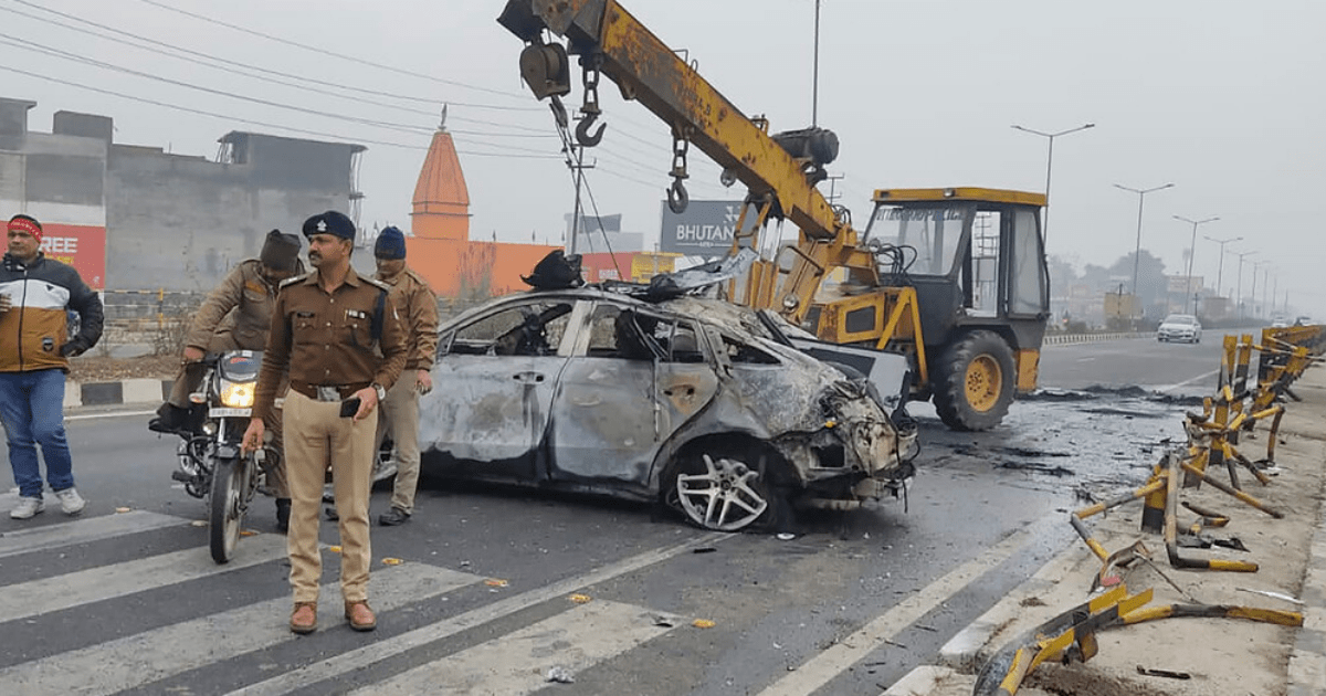 , Cricket star Rishabh Pant in hospital with head injuries after serious accident when car hit barrier and caught fire