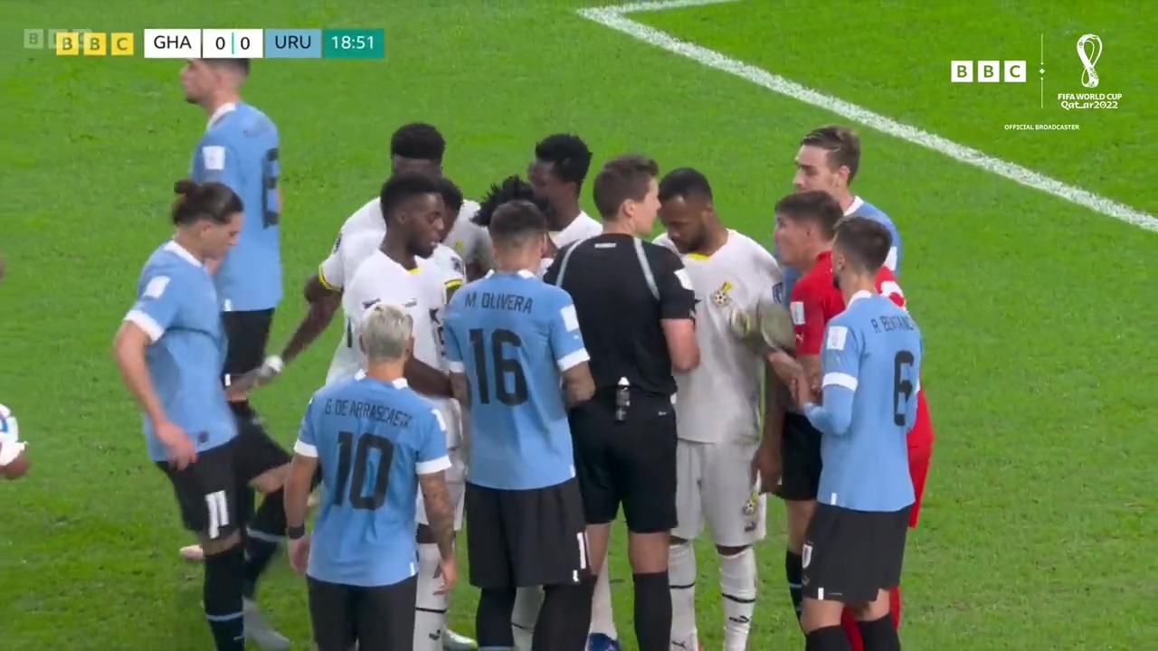 , Watch Liverpool and Uruguay star Darwin Nunez get yellow card for scuffing penalty spot even as Ghana try to protect it