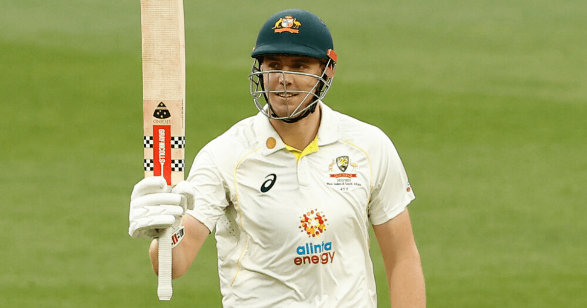 , Incredible X-ray reveals Australia ace Cameron Green batted for four hours with broken finger after being hit by bouncer