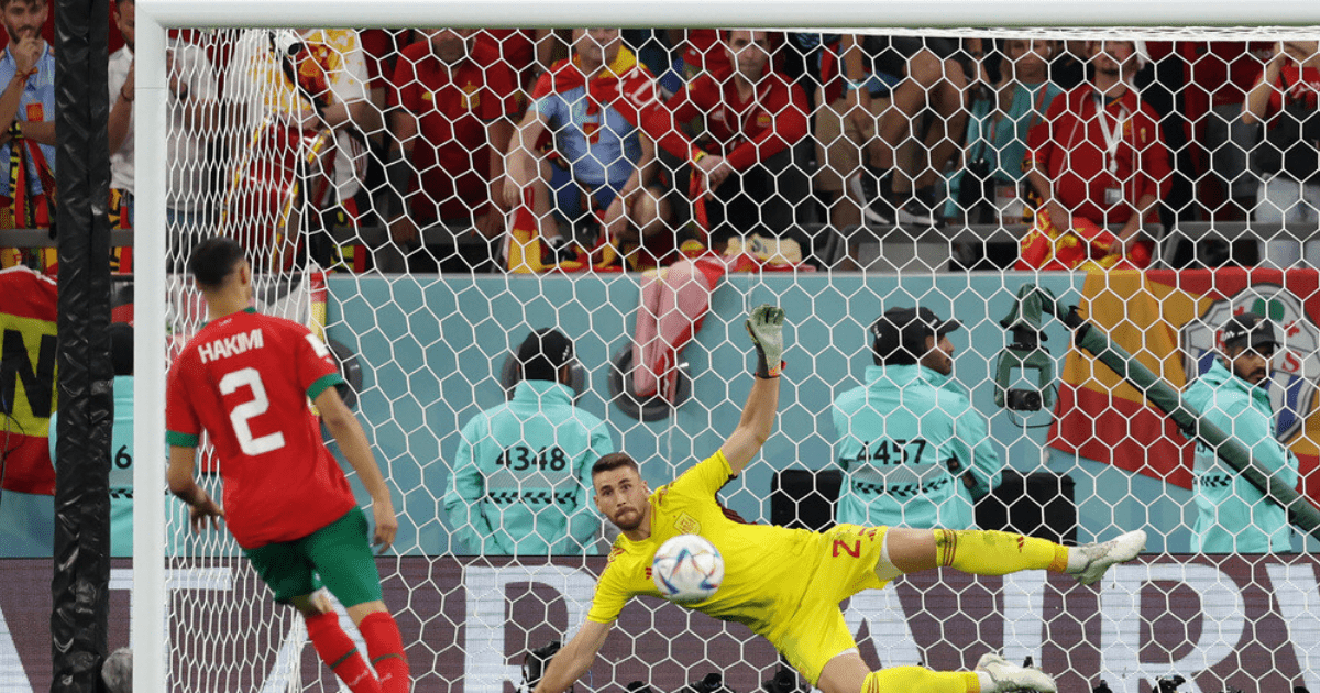, Fans in disbelief as Achraf Hakimi nails outrageous Panenka penalty to KO Spain before incredible penguin celebration