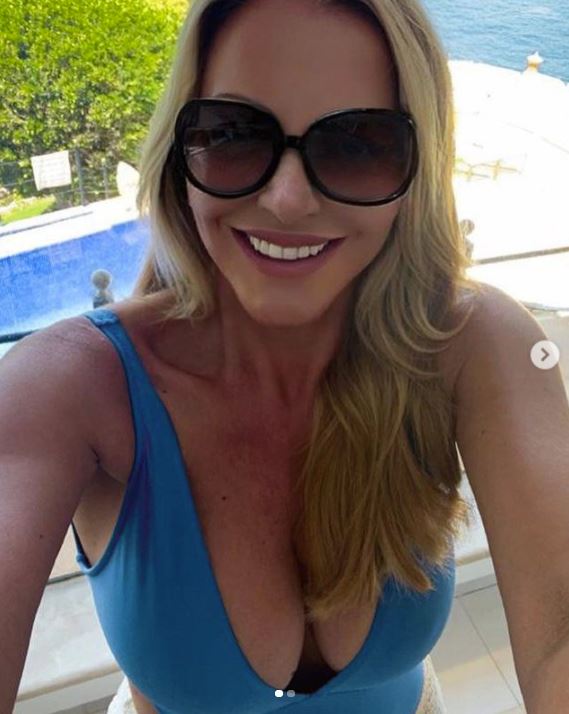 , Meet bra tycoon Michelle Mone – ‘First Lady of lingerie’ has luxury lifestyle and £80k horse with Grand National trainer