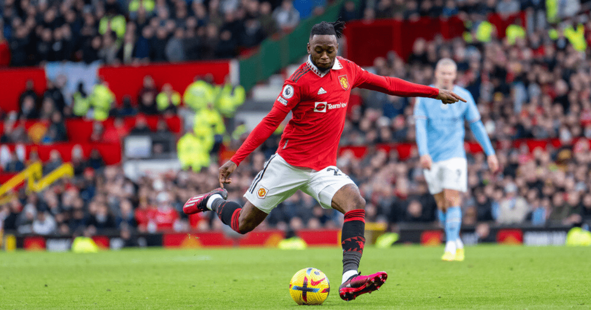 , Man Utd look set to keep Aaron Wan-Bissaka this month with Crystal Palace unable to pay raised transfer fee