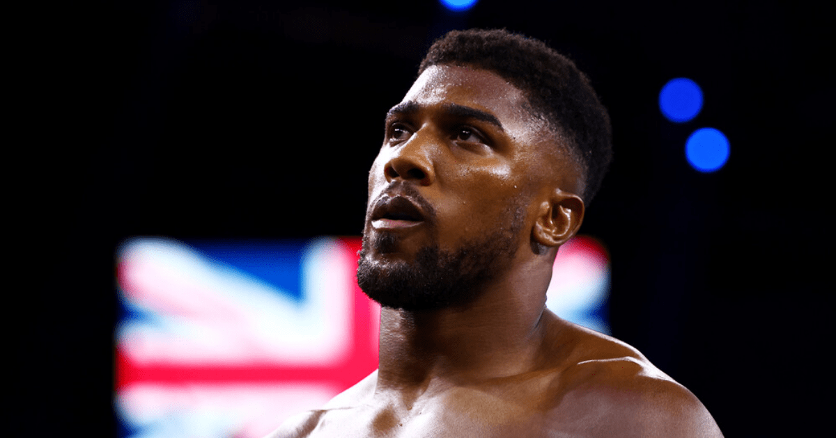 , Anthony Joshua told to ‘give fans what they want’ by likely opponent as talks over crucial April showdown continue