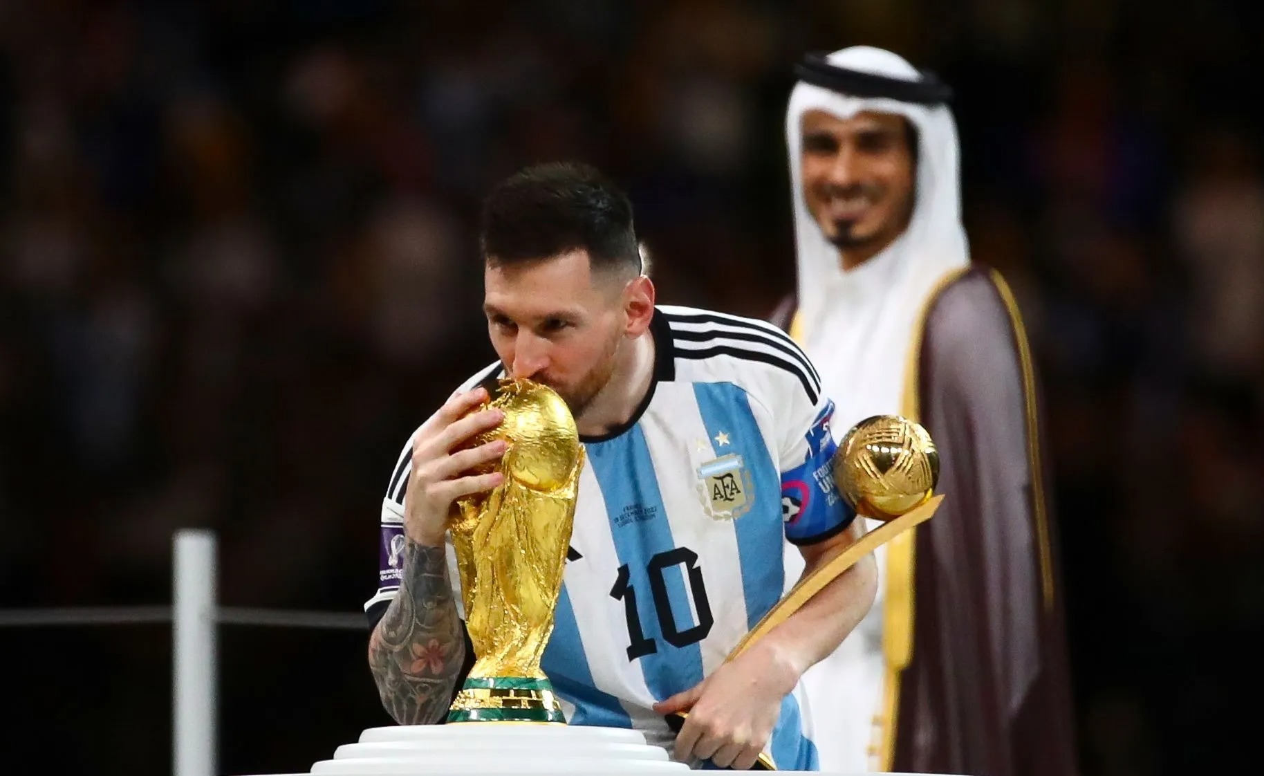 , Lionel Messi unknowingly lifted FAKE World Cup trophy in record Instagram post that beat ‘The Egg’