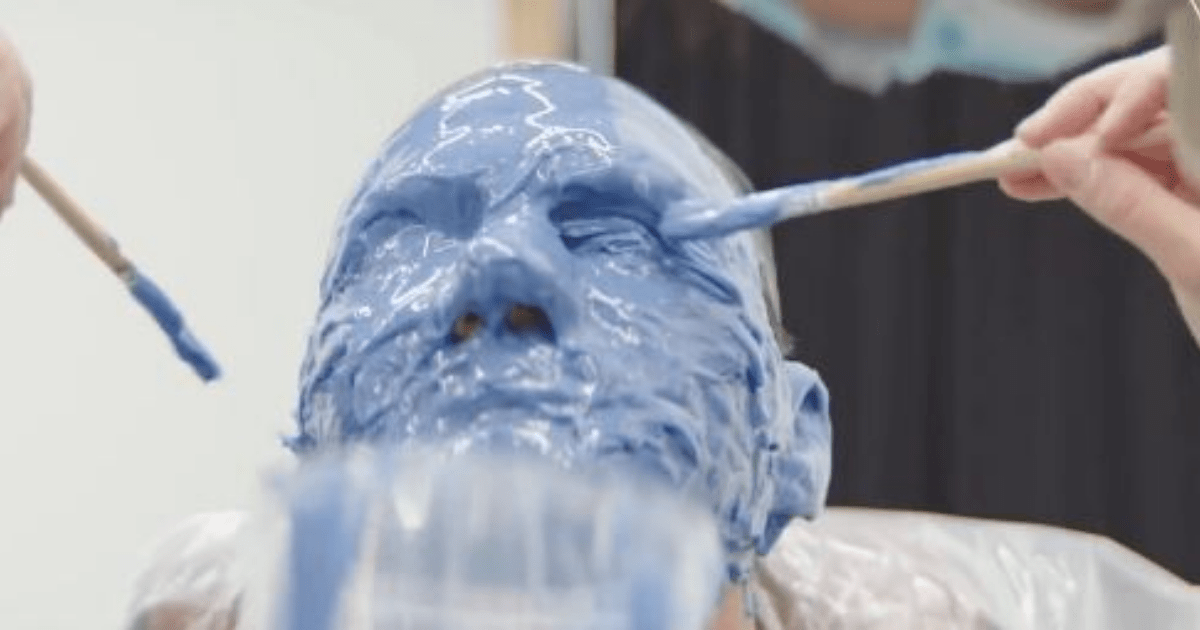 , Tennis legend looks unrecognisable as he covers himself in blue goo and strips down to boxers for secret project