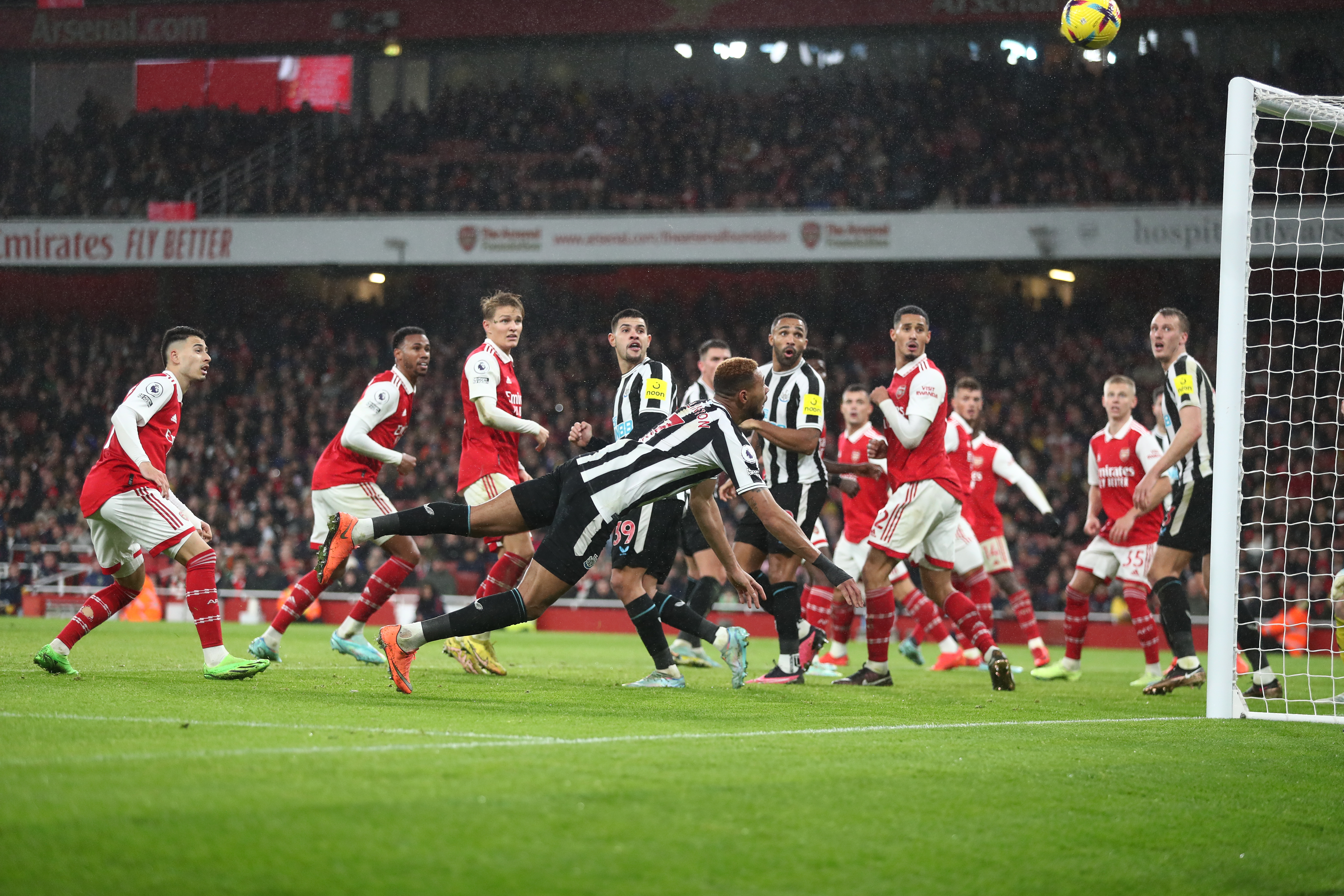 , Arsenal 0 Newcastle 0: Gunners miss chance to extend Prem lead to 10 points after fiery stalemate at the Emirates