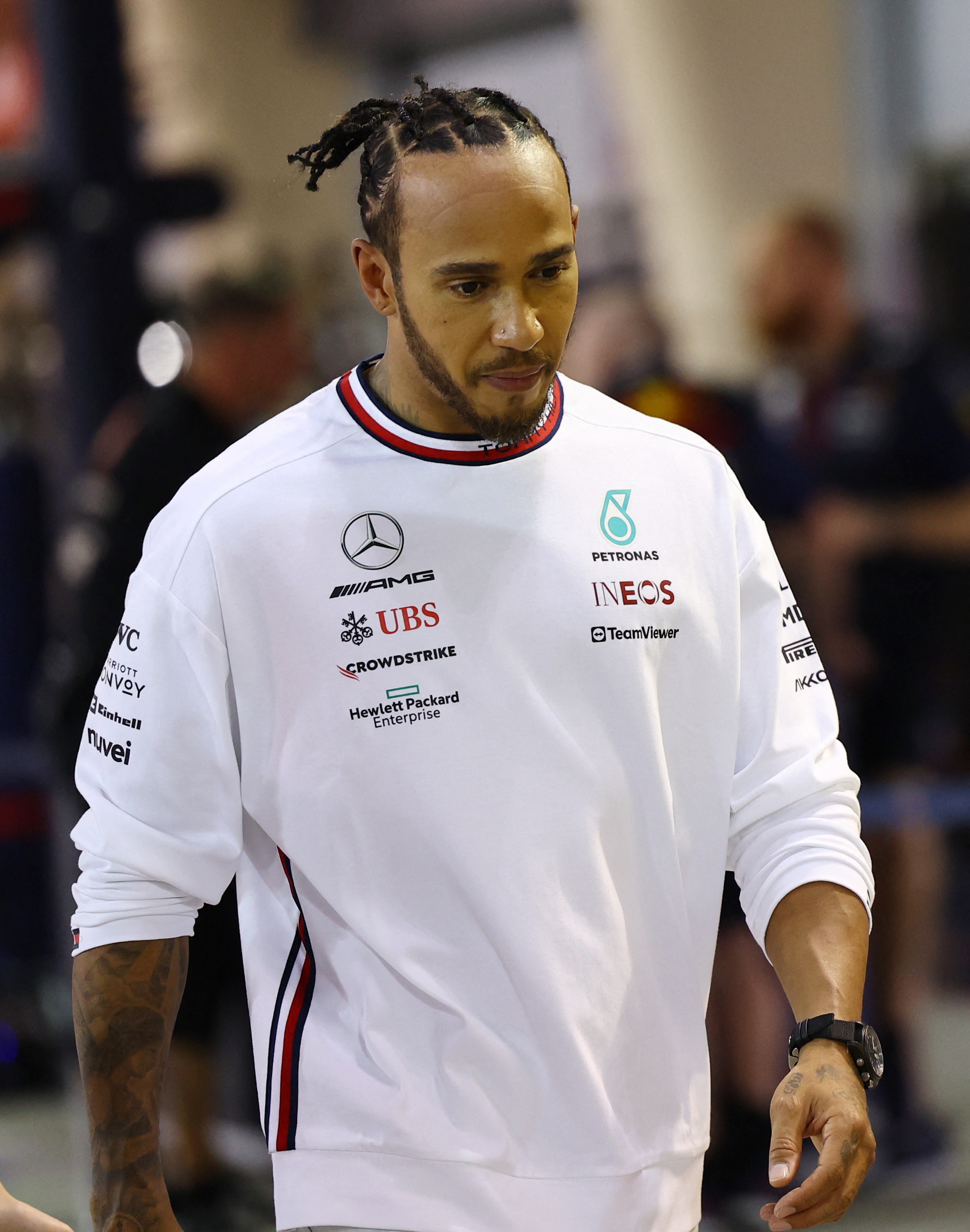 , Lewis Hamilton arrives for Bahrain GP in bizarre all-brown outfit with Mercedes star already facing nightmare season