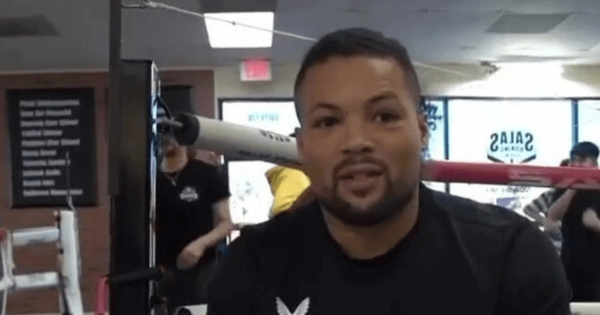 , Joe Joyce gives hilariously awkward response after opponent Zhilei Zhang storms interview for intense face-off