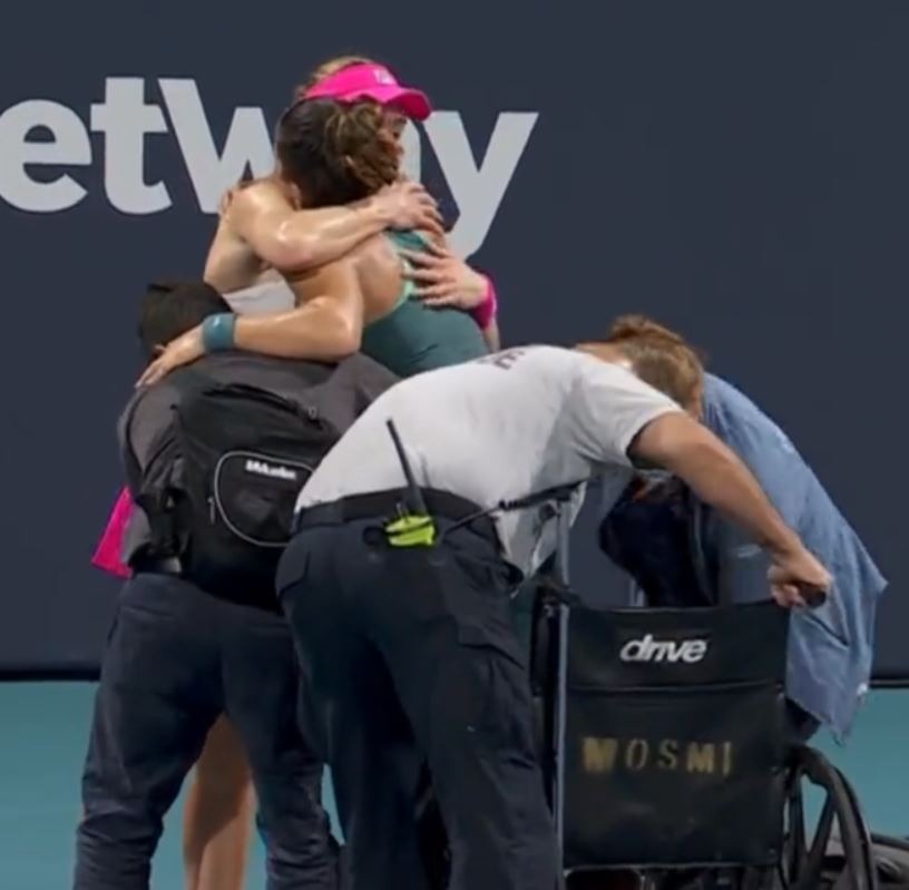 , ‘I’ve never felt this pain before’ – Tennis star cries after horror injury leaving mum in tears and opponent distressed