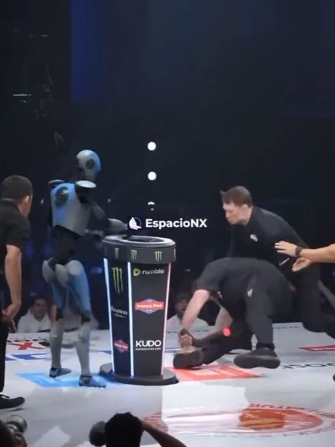 , Watch Power Slap fighter get KO’d by ROBOT in bizarre video – but all is not as it seems