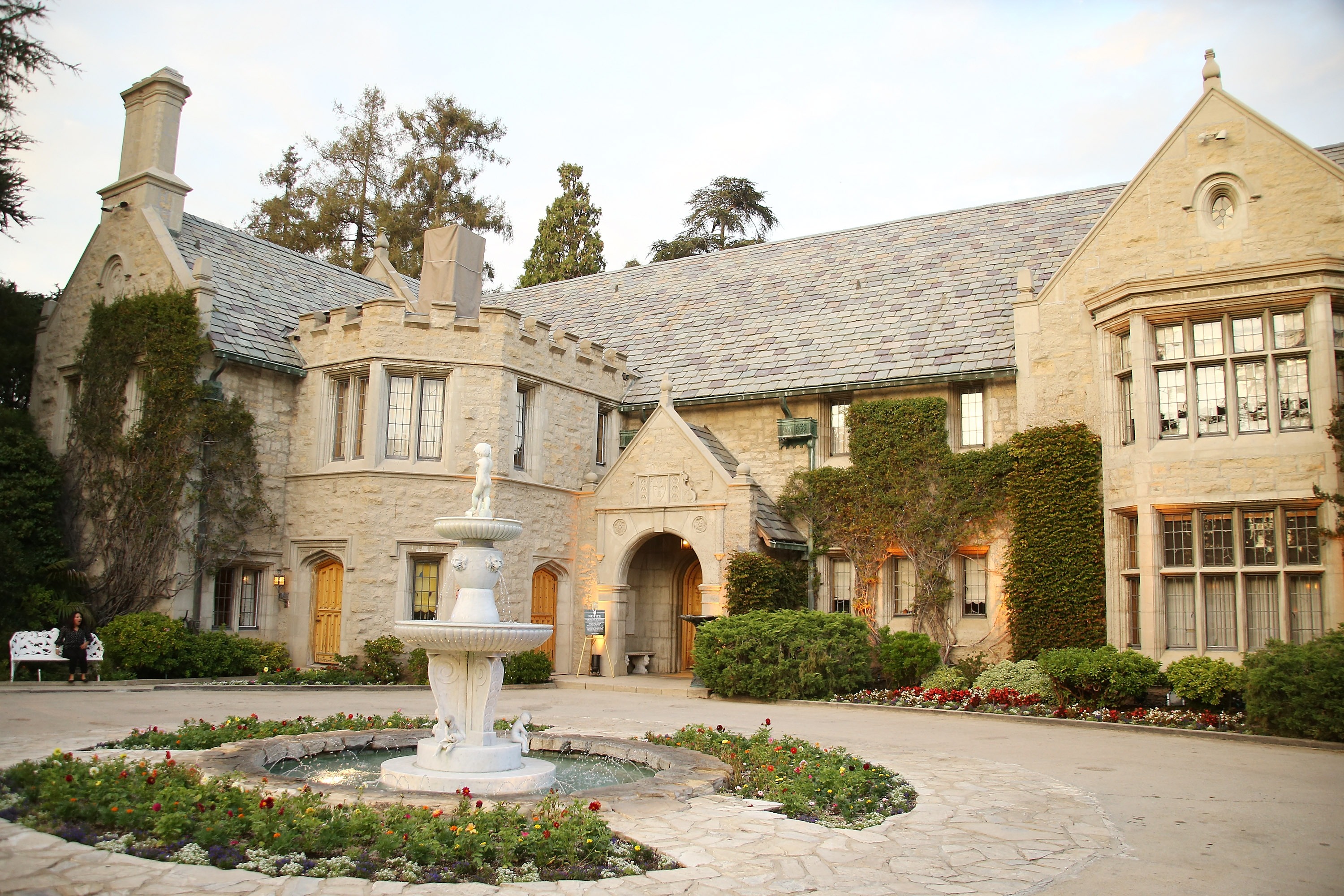 , Why golfers at US Open will hear strange screeches coming from abandoned Playboy Mansion that backs onto LA Country Club