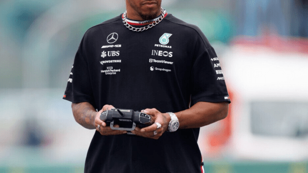 , Gutted Lewis Hamilton rules himself out of winning Japan GP after &#8216;really bad day&#8217;