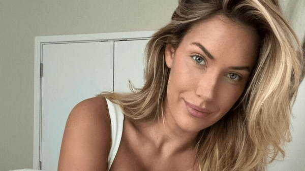 , Paige Spiranac Turns Heads in Low-Cut Jumper as She Prepares for Winter