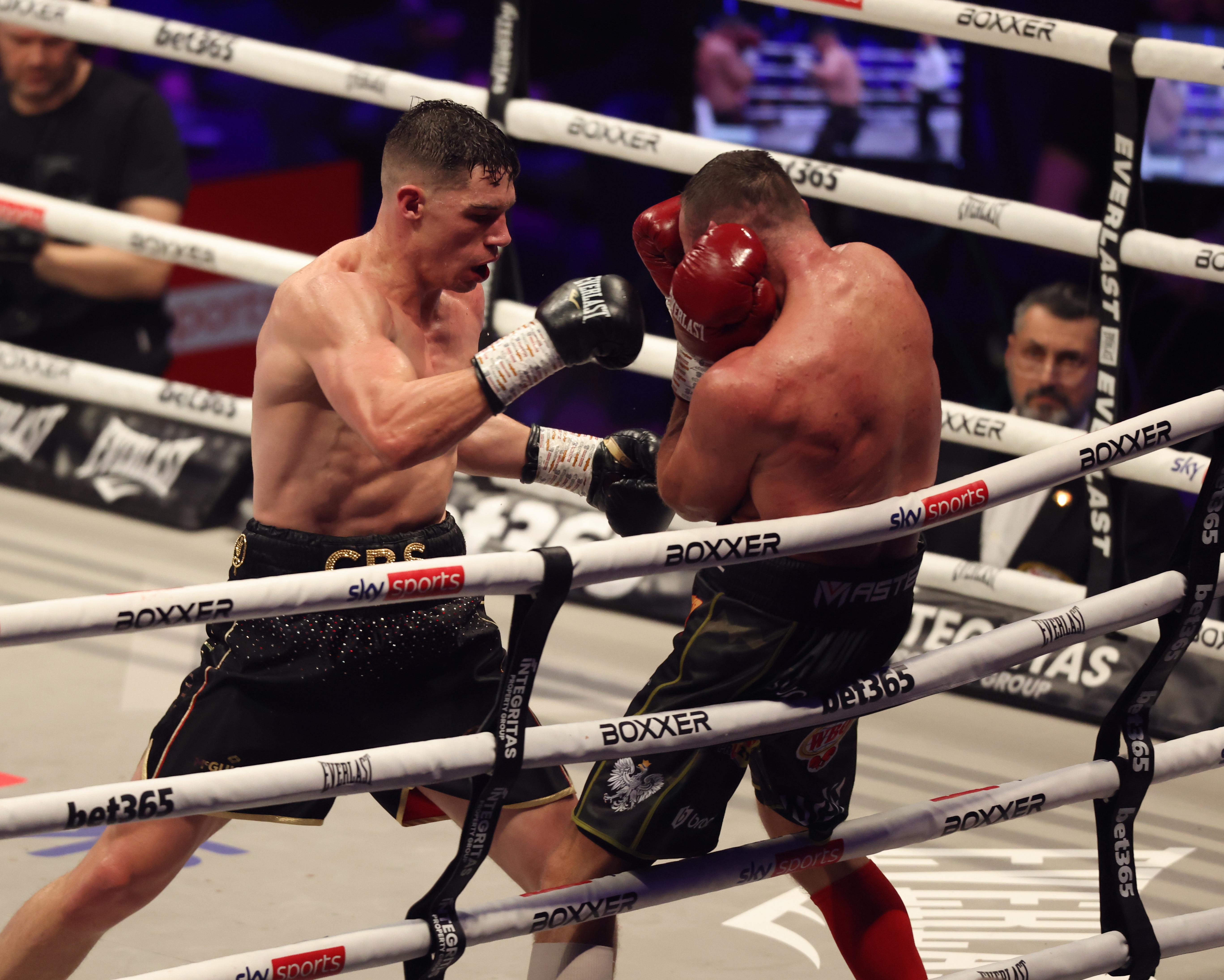 , Chris Billam-Smith defends WBO cruiserweight title with knockout victory