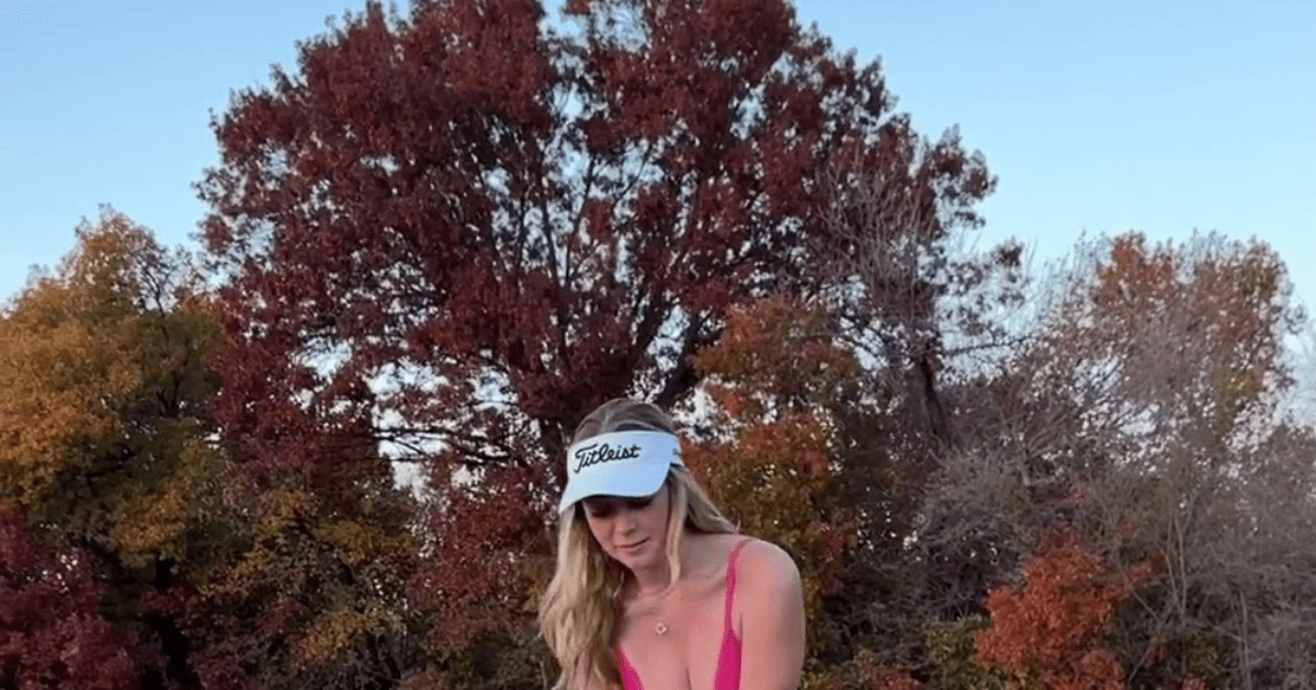 , Golf Influencer Grace Charis Suffers Wardrobe Malfunction on Golf Course