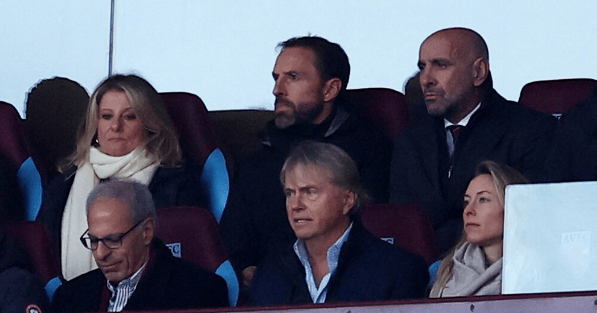 , Aston Villa Quickly Cuts Gareth Southgate from Big Screen During Man Utd Clash as England Manager is BOOED by Fans