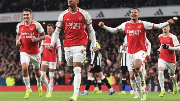 , Premier League Table Predictions: Arsenal on Top, Man Utd in Trouble