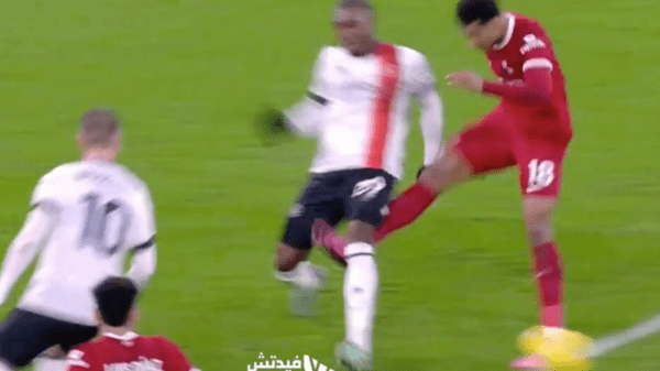 , Fans Amused as Liverpool&#8217;s Gakpo Accidentally Kicks Wrong Ball in Match Against Luton