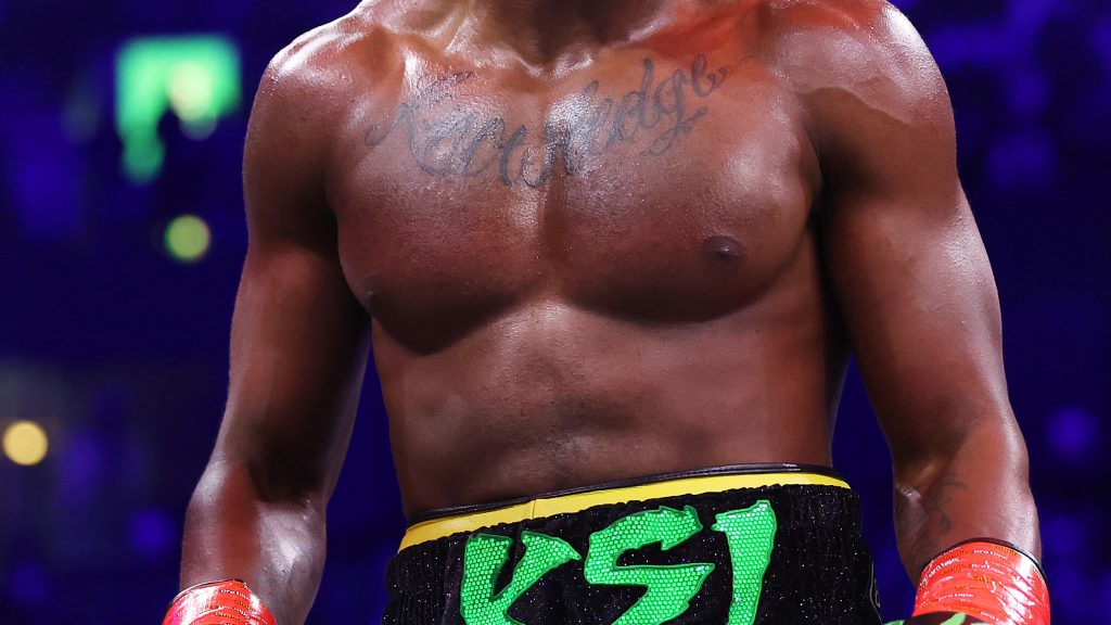 , KSI Backed to Bring Floyd Mayweather Out of Retirement for Exhibition Fight